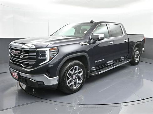 Used 2023 GMC Sierra 1500 SLT RWD image 1