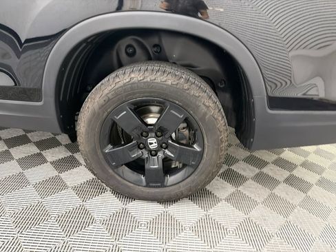 Used 2024 Honda Ridgeline Black Edition image 21