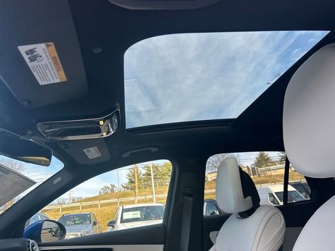 New 2026 Mercedes-Benz GLC 300 4MATIC image 21