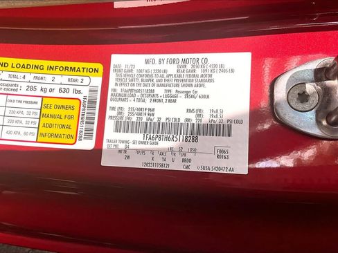 Used 2024 Ford Mustang Coupe RWD image 33