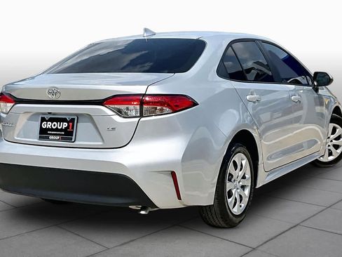 Used 2026 Toyota Corolla LE FWD image 13