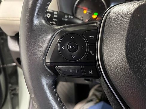 Used 2019 Toyota RAV4 XLE Premium w/ Carpet Mat Package image 25