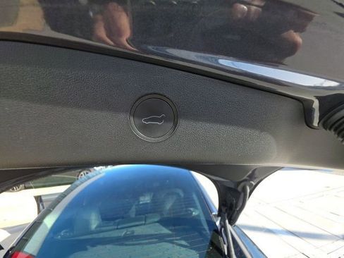 Used 2022 Tesla Model 3 Standard Range image 23