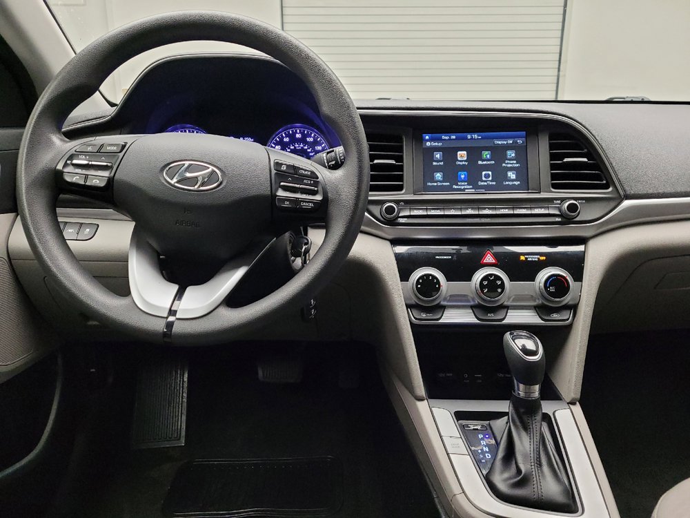 Used 2019 Hyundai Elantra SEL FWD image 22
