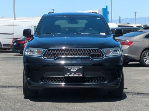 Used 2023 Dodge Durango SXT RWD image 3