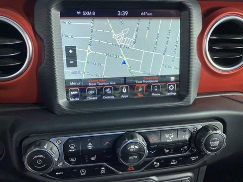 Used 2023 Jeep Wrangler Rubicon w/ LED Lighting Group image 20