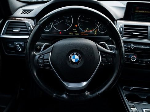 Used 2017 BMW 340i xDrive Sedan image 11