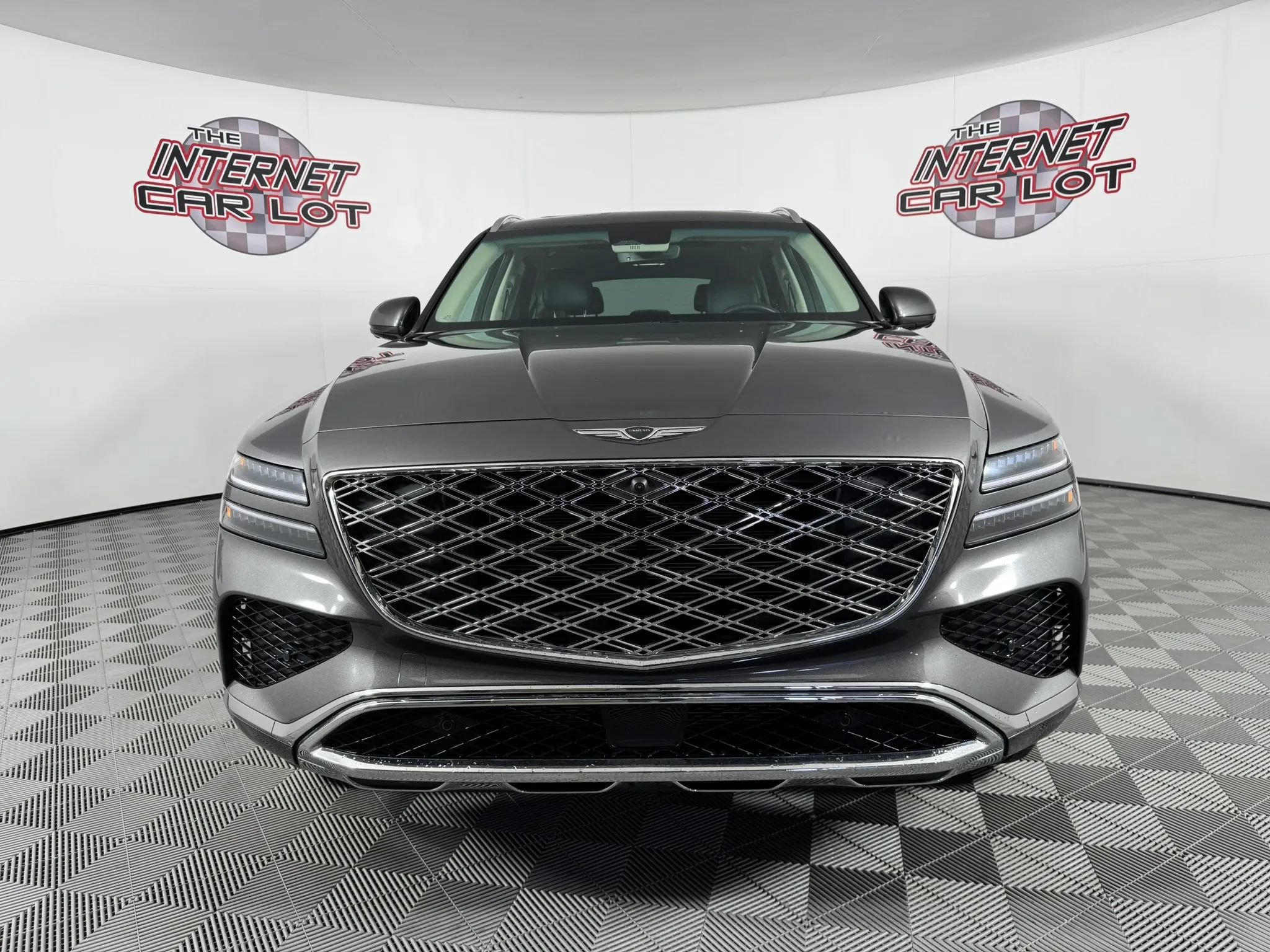 Used 2025 Genesis GV80 2.5T Advanced AWD/4WD image 2