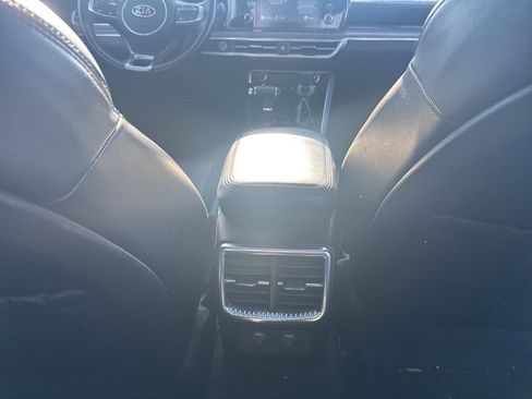 Used 2021 Kia K5 EX image 17