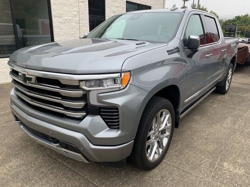 Used 2024 Chevrolet Silverado 1500 High Country image 23
