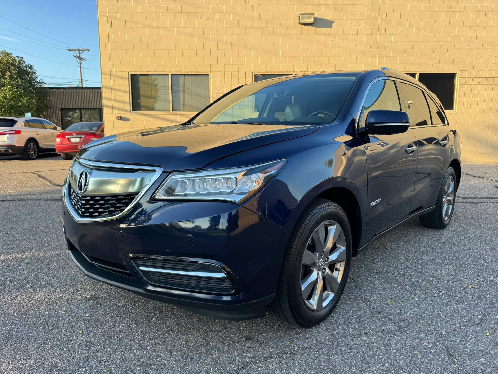 Used 2016 Acura MDX SH-AWD image 3