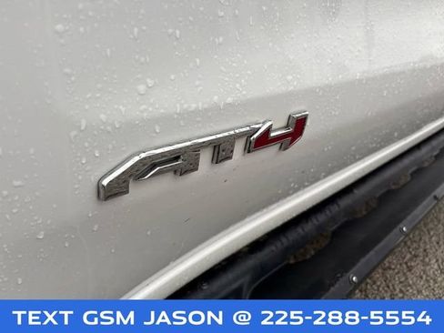 Used 2024 GMC Sierra 1500 AT4 w/ Technology Package AWD/4WD image 12