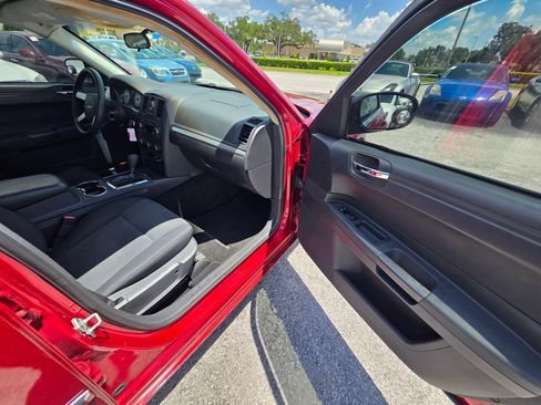 Used 2008 Chrysler 300 LX RWD image 20