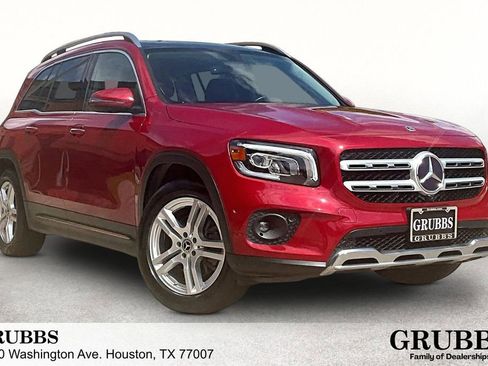 Used 2021 Mercedes-Benz GLB 250 4MATIC image 1