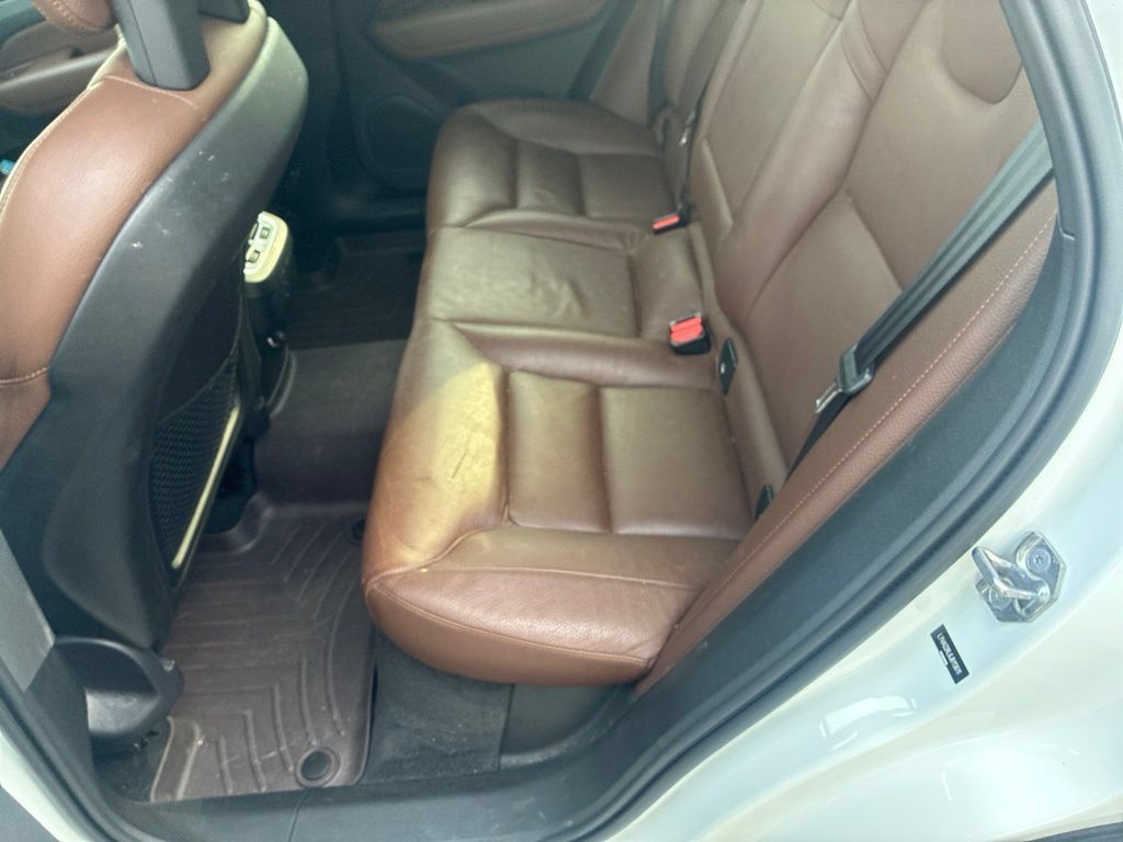Used 2018 Volvo XC60 T6 Inscription w/ Convenience Package AWD/4WD image 6
