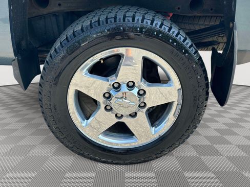 Used 2015 Chevrolet Silverado 2500 LT w/ Z71 Package, Off-Road AWD/4WD image 31