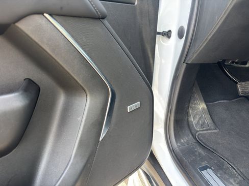 Used 2023 Chevrolet Tahoe LT w/ Luxury Package image 25