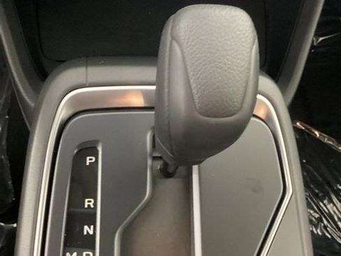 Certified 2023 Subaru Outback Premium image 21