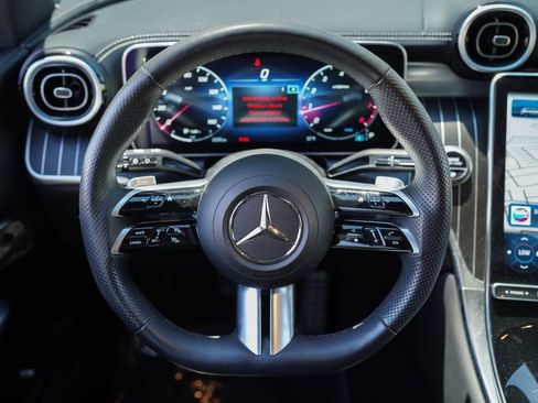 Used 2024 Mercedes-Benz GLC 300 4MATIC w/ AMG Line image 28