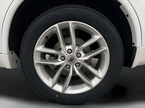 Used 2023 Dodge Durango GT w/ Trailer Tow Group IV AWD/4WD image 30