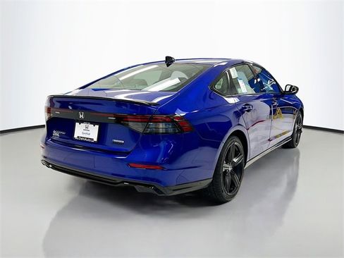 Used 2024 Honda Accord Sport image 38