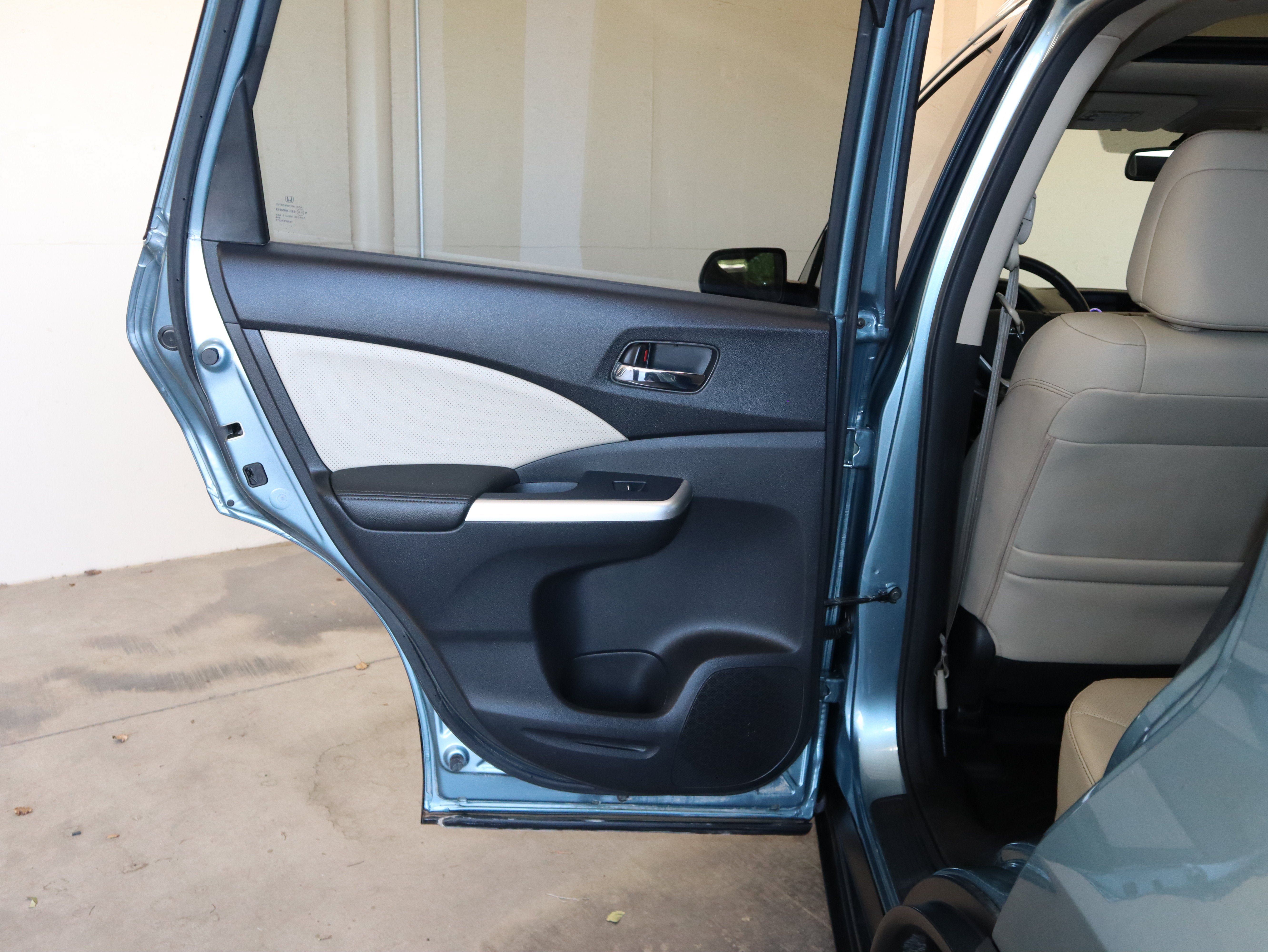 Used 2015 Honda CR-V EX-L image 39