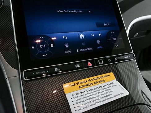 New 2026 Mercedes-Benz GLC 300 image 14