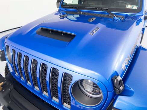 Used 2023 Jeep Wrangler Unlimited Rubicon 392 AWD/4WD image 42