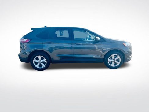 Used 2020 Ford Edge SE image 8