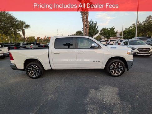 Used 2025 RAM 1500 Laramie AWD/4WD image 3