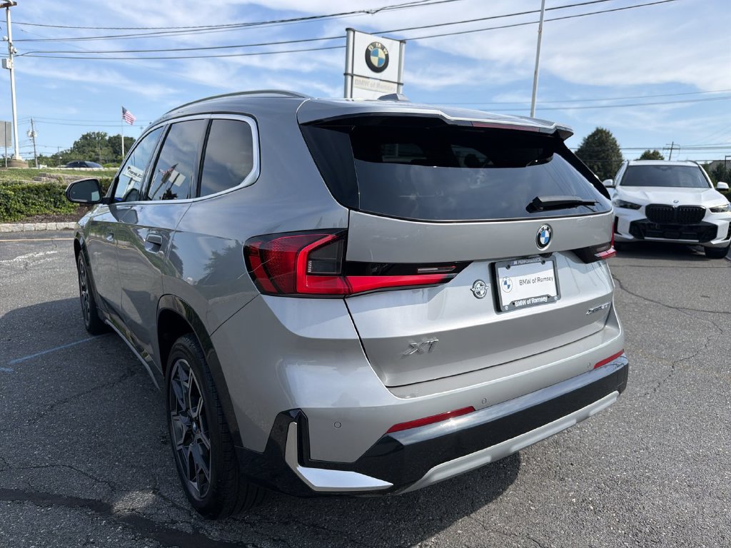 Used 2023 BMW X1 xDrive28i w/ Convenience Package AWD/4WD image 12