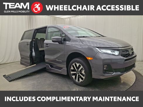 Used 2026 Honda Odyssey EX-L image 1
