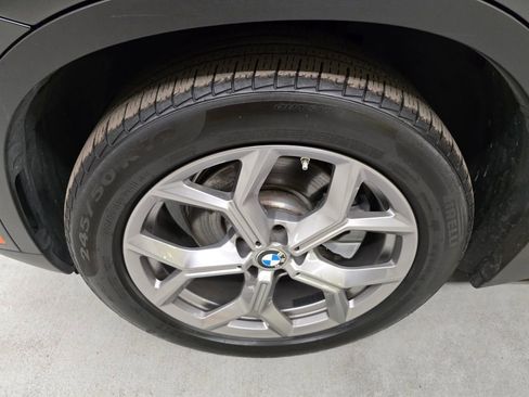 Used 2023 BMW X4 xDrive30i w/ Parking Assistance Package image 8