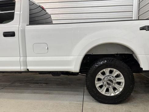 Used 2021 Ford F250 XLT w/ Camper Package AWD/4WD image 6