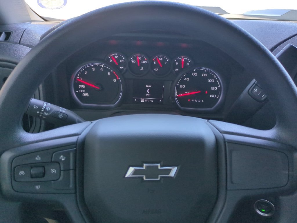 Used 2025 Chevrolet Silverado 1500 Custom Trail Boss w/ Dark Appearance Package AWD/4WD image 30