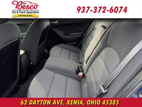 Used 2018 Kia Forte LX w/ LX Popular Package image 9