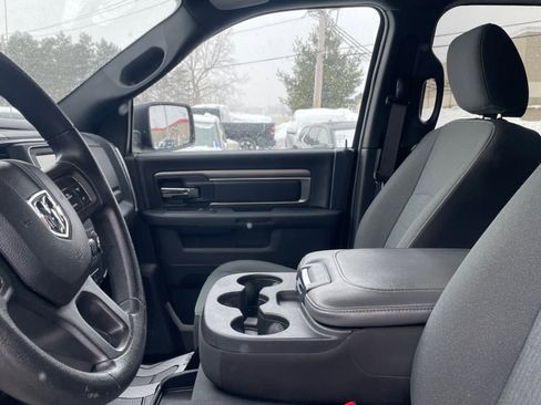 Used 2024 RAM 1500 Classic Warlock image 10