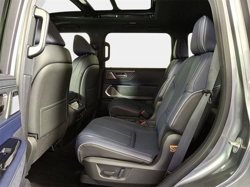 New 2026 INFINITI QX80 4WD w/ Sport Exterior Package image 8