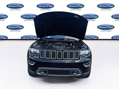 Used 2018 Jeep Grand Cherokee Limited AWD/4WD image 32