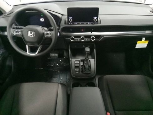 Used 2025 Honda CR-V LX image 15