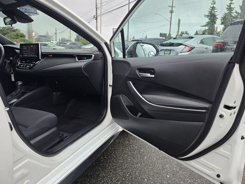 Used 2021 Toyota Corolla SE FWD image 27