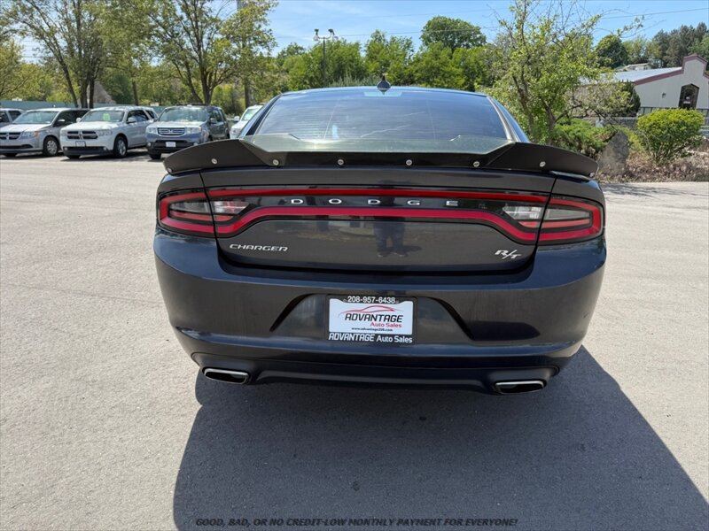 Used 2016 Dodge Charger R/T RWD image 7