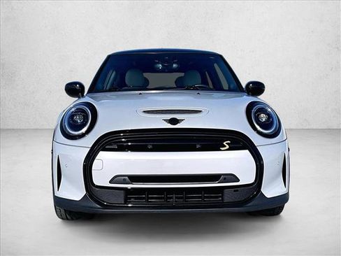Used 2022 MINI Cooper SE image 3