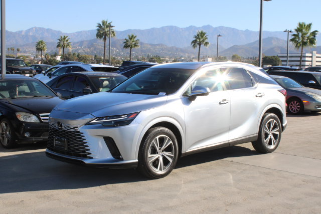 Certified 2024 Lexus RX 350 Premium w/ Cold Area Package FWD image 3