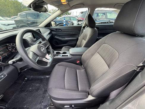Used 2026 Nissan Altima 2.5 SV FWD image 27