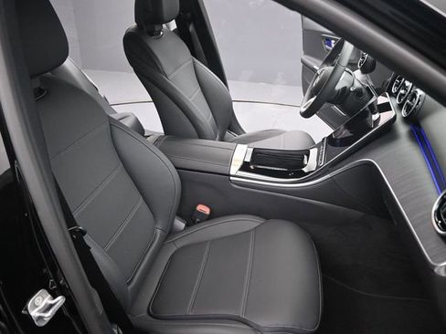 New 2025 Mercedes-Benz C 300 Sedan image 27