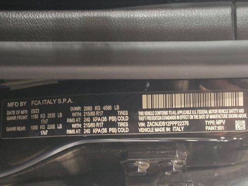 Used 2023 Jeep Renegade Latitude image 33