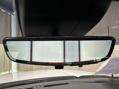 Used 2025 GMC Sierra 3500 Denali w/ Denali Reserve Package image 34