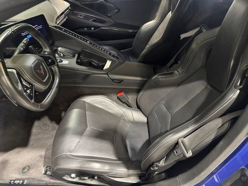 Used 2025 Chevrolet Corvette Stingray Preferred Cpe w/ Z51 Performance Package RWD image 20