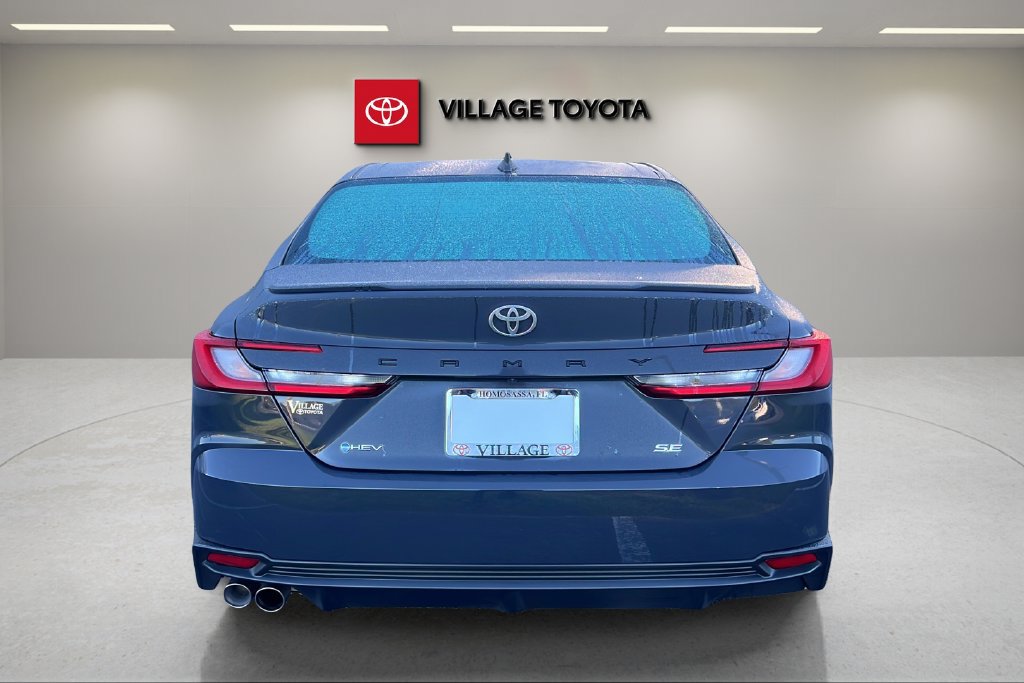 Certified 2026 Toyota Camry SE FWD image 4